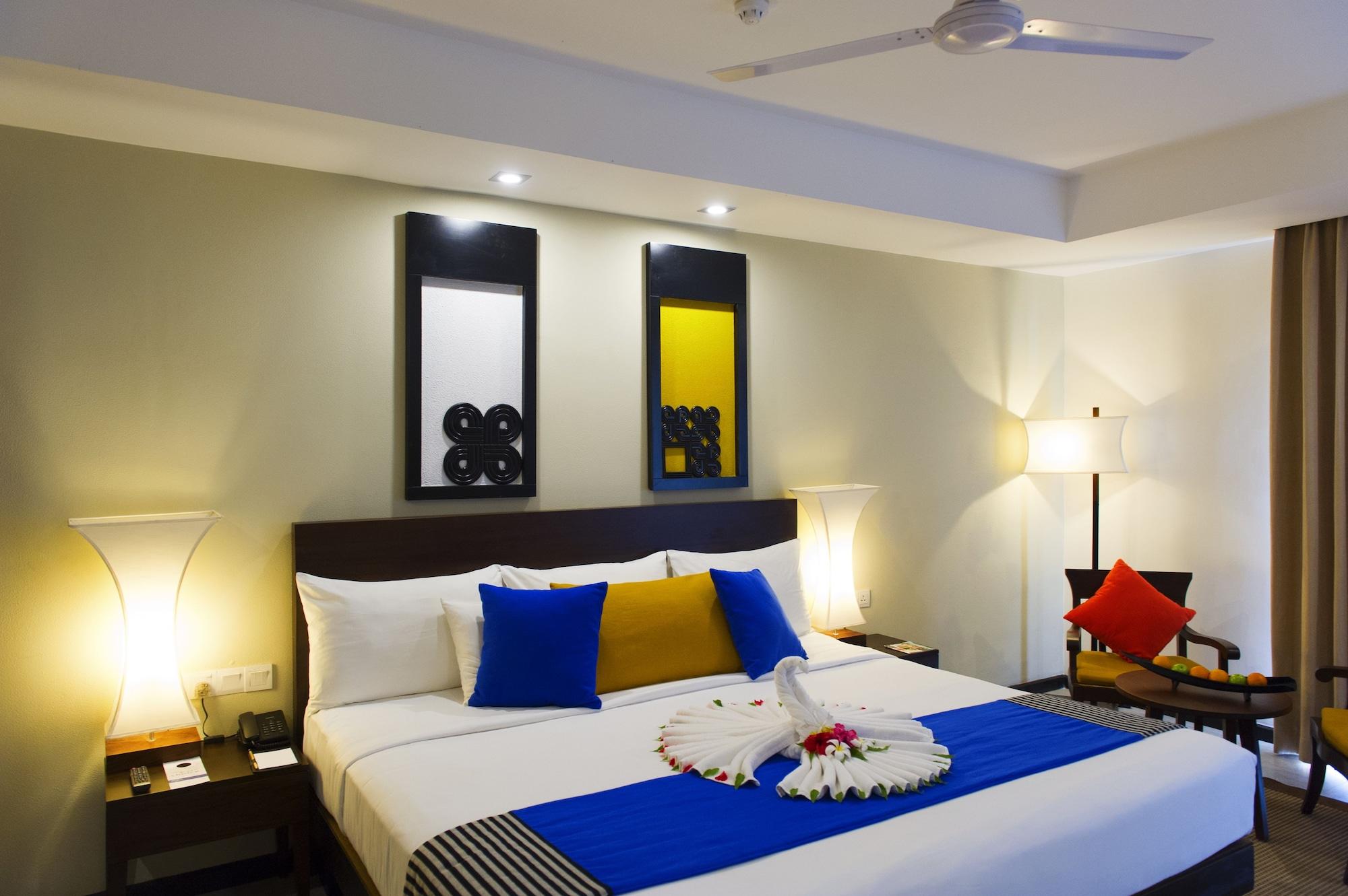 Club Hotel Dolphin Negombo Exterior foto