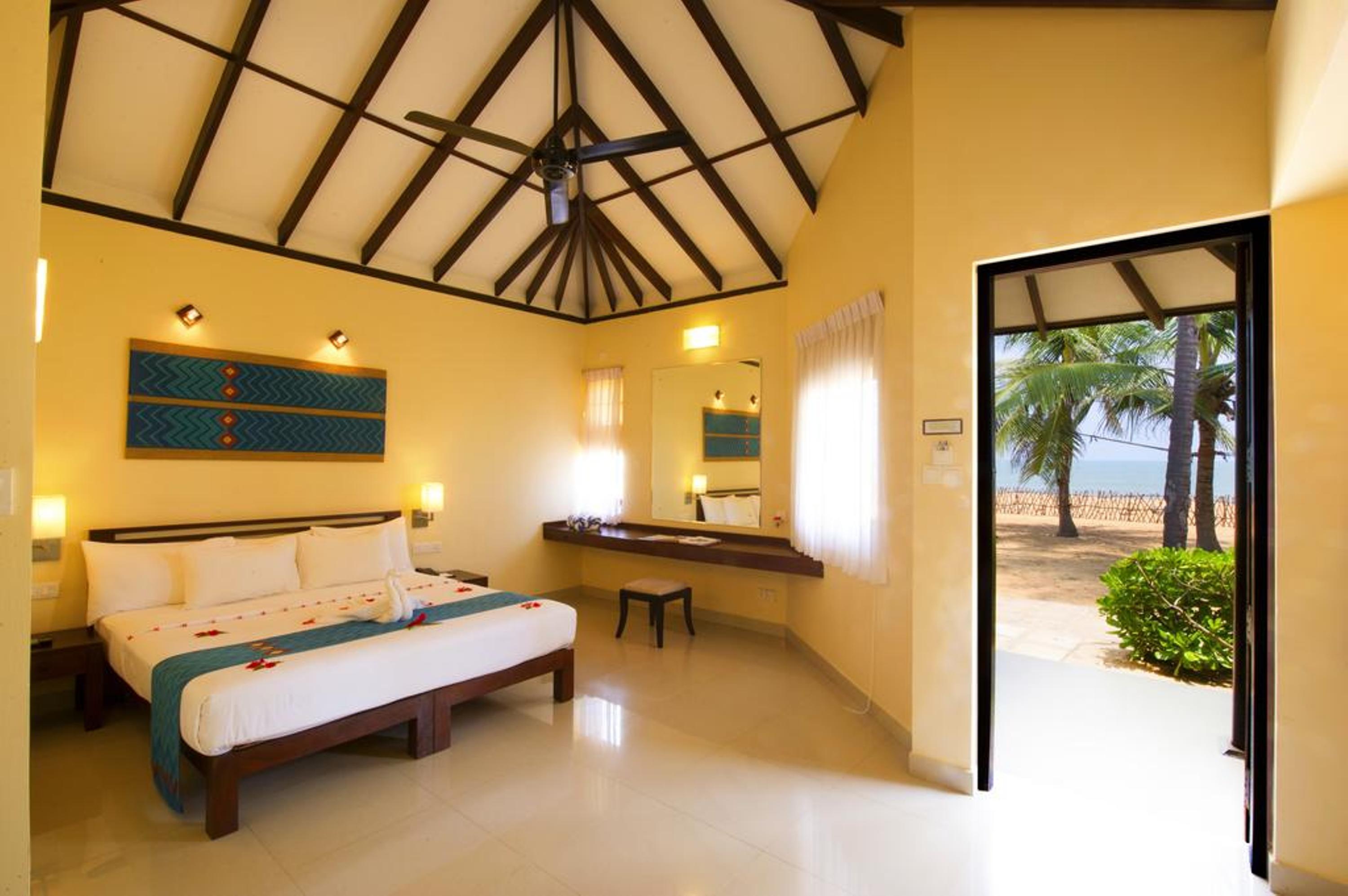 Club Hotel Dolphin Negombo Exterior foto
