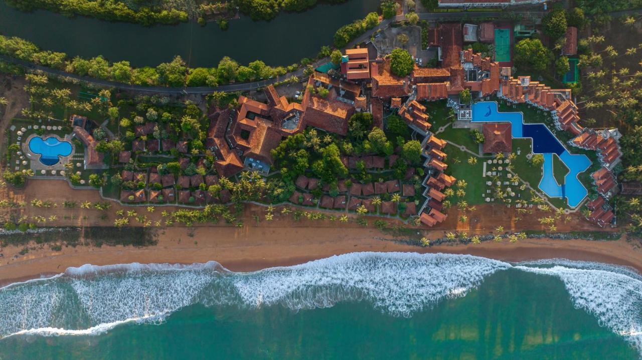 Club Hotel Dolphin Negombo Exterior foto
